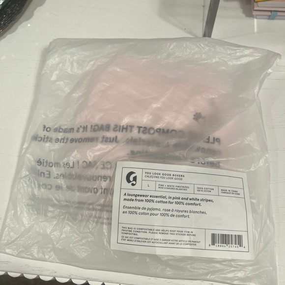 Glossier Pink and White Striped Shorts Size Large Las Vegas Exclusive - Picture 6 of 8